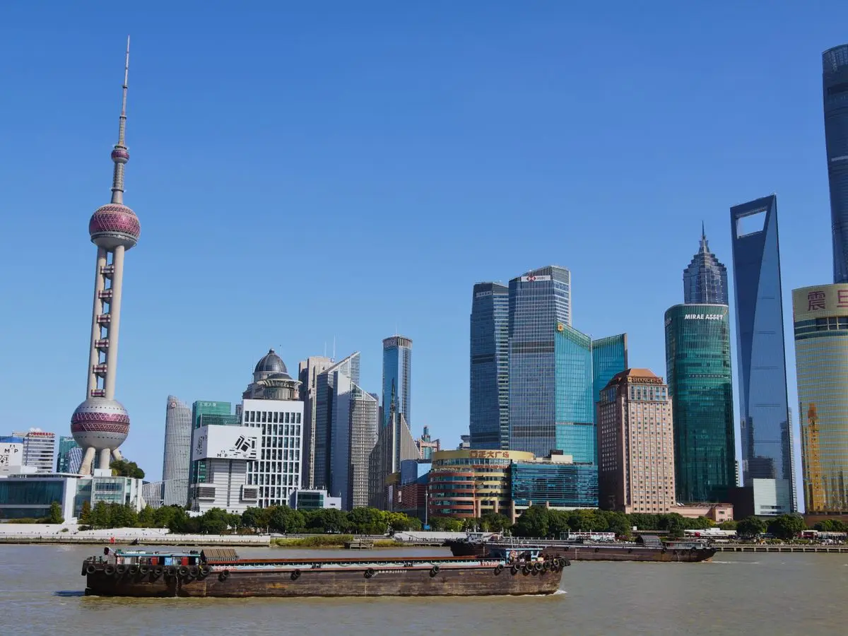 La Perle de l'Orient et la skyline de Pudong à Shanghai